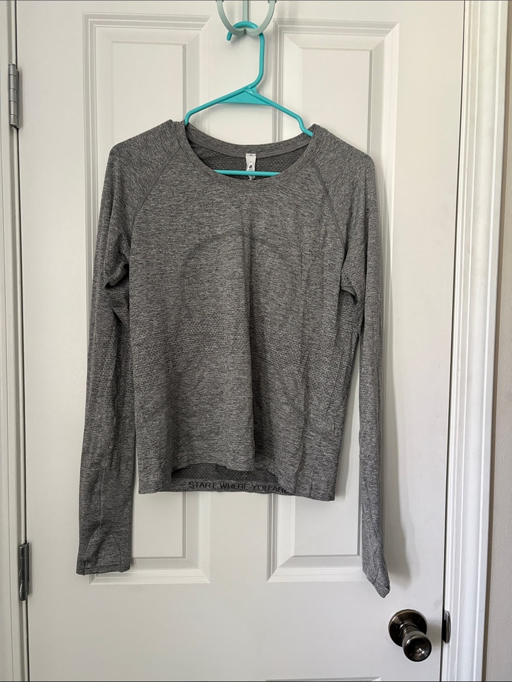 Lululemon Swiftly Tech Long-Sleeve Shirt 2.0 *Waist Length